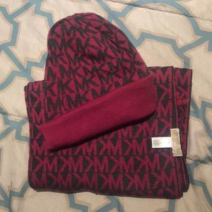MK Beanie and scarf set 🧣